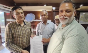 सांसद राजेश पप्पू यादव ने पूर्व मध्य रेलवे के महाप्रबंधक (जीएम) से मुलाकात की