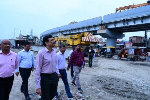 पूर्व मध्य रेल के महाप्रबंधक ने किया मुजफ्फरपुर-नरकटियागंज रेलखंड का विंडो ट्रेलिंग निरीक्षण