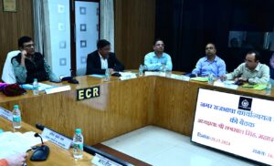 भागलपुर में गंगा नदी पर एक नये रेल पुल के निर्माण हेतु निविदा आमंत्रित