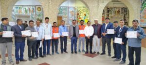 संभावित रेल दुर्घटना को रोकने वाले 12 रेलकर्मी संरक्षा पुरस्कार से पुरस्कृत