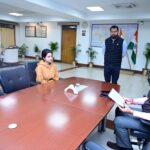 रेलकर्मियों ने महाप्रबंधक से मुलाकात कर अपनी समस्याओं से कराया अवगत