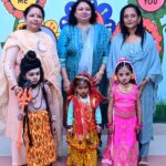 बच्चों के बीच फैंसी ड्रेस प्रतियोगिता का आयोजन