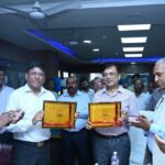 200 मीलियन टन से ज्यादा माल लदान कर एक नया कीर्तिमान स्थापति करने पर महाप्रबंधक ने विभागाध्यक्षों के साथ की बैठक