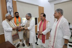 अश्विनी वैष्णव ने जमालपुर लोकोमोटिव वर्कशॉप में वैगन पीओएच क्षमता वृद्धि की परियोजना की आधारशिला रखी